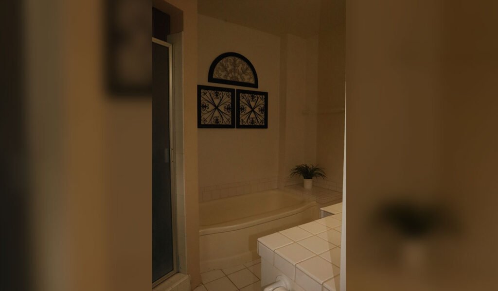 16624-Kelsloan-St,-Van-Nuys,-CA-91406-6